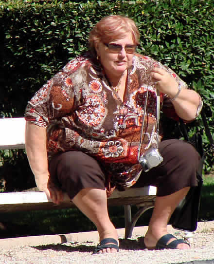 Nakon odmora na klupi u parku treba se ustati i krenuti dalje na foto-safari