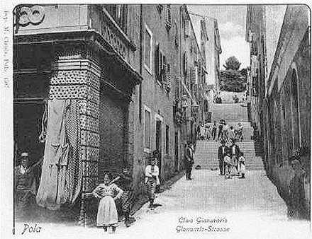 Pula - Clivio Gianurario (1900) - danas ugao ulice Sergejevaca i Maximianove (kod buffeta Ro�a)
